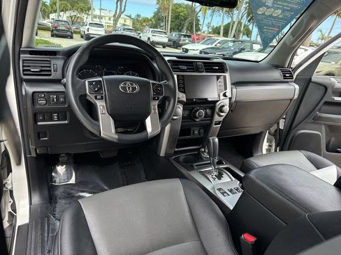 Used 2021 Toyota 4Runner SR5 Premium w/ Moonroof Package AWD/4WD image 35