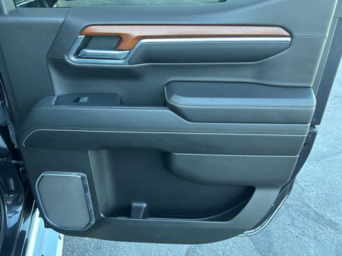 Used 2022 GMC Sierra 1500 Denali AWD/4WD image 29