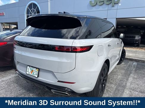 Used 2025 Land Rover Range Rover Sport Dynamic SE image 7