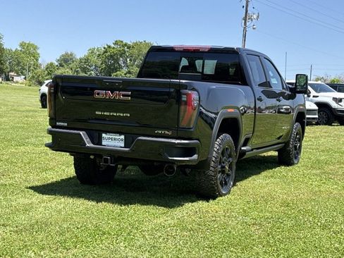 New 2026 GMC Sierra 2500 AT4 w/ AT4 Premium Plus Package AWD/4WD image 3