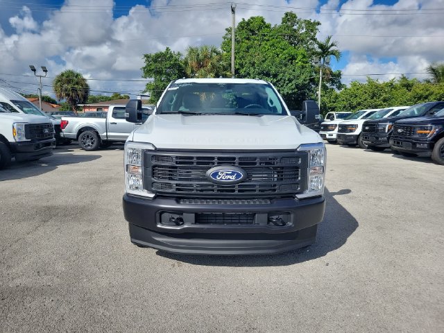 New 2027 Ford F350 XL AWD/4WD image 2