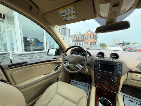 Used 2012 Mercedes-Benz GL 450 4MATIC image 16