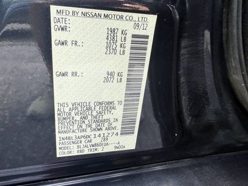 Used 2013 Nissan Altima 3.5 SL FWD image 32