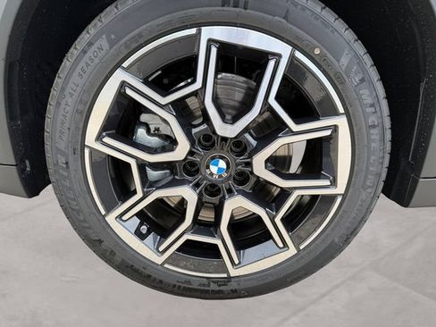 New 2026 BMW X2 xDrive28i w/ Technology Package AWD/4WD image 14