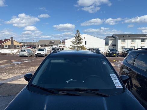 Used 2024 Subaru Forester image 4