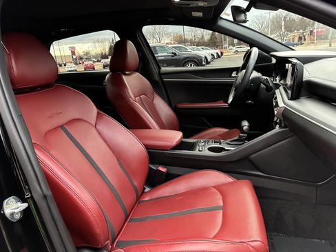 Used 2023 Kia K5 GT-Line image 11