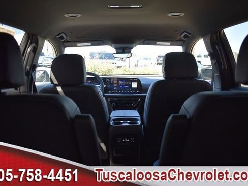 New 2026 Chevrolet Traverse LT w/ Driver Confidence Package image 11