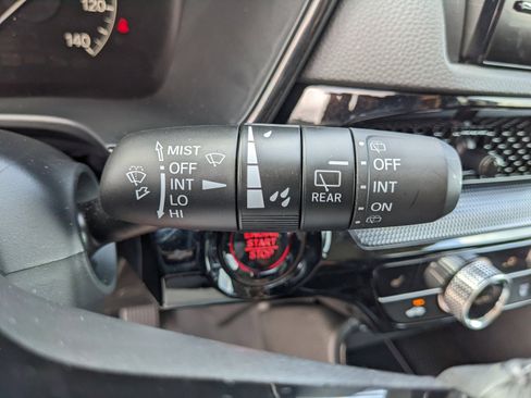 Used 2024 Honda CR-V EX-L image 30