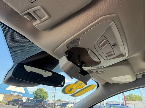 Used 2018 Ford Escape SEL w/ Ford Safe & Smart Package AWD/4WD image 36