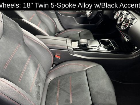 Used 2023 Mercedes-Benz CLA 250 image 19