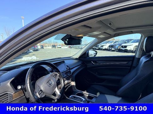 Certified 2022 Honda Accord Touring image 37