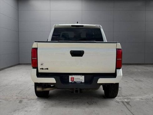 Certified 2024 Toyota Tacoma TRD Off-Road AWD/4WD image 34
