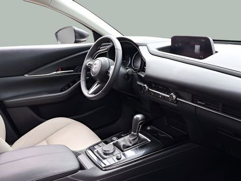 Used 2024 MAZDA CX-30 AWD 2.5 S w/ Preferred Package image 18