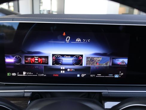 Certified 2024 Mercedes-Benz GLS 450 4MATIC image 36