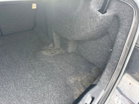 Used 2017 Ford Fusion SE w/ Fusion SE Technology Package image 31