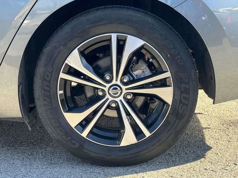 Used 2023 Nissan Sentra SV image 11