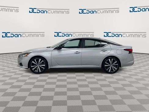 Used 2020 Nissan Altima 2.0 SR image 5