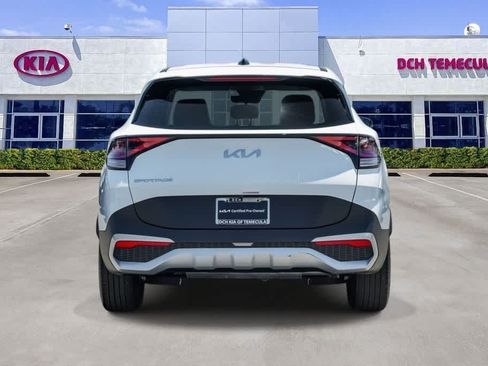 Certified 2025 Kia Sportage EX FWD image 5