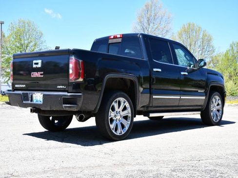 Used 2018 GMC Sierra 1500 Denali w/ Denali Ultimate Package AWD/4WD image 7