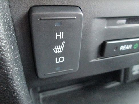 Used 2018 Honda Pilot Touring image 20