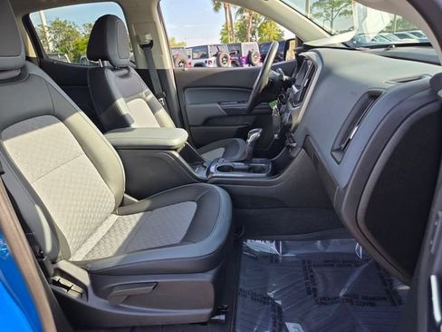 Used 2022 Chevrolet Colorado Z71 RWD image 17