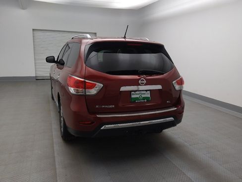 Used 2015 Nissan Pathfinder SL w/ SL Tech Package image 6
