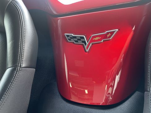 Used 2007 Chevrolet Corvette Convertible w/ Preferred Equipment Group image 23