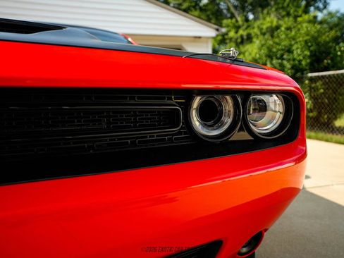 Used 2017 Dodge Challenger R/T w/ Quick Order Package 22P T/A RWD image 41