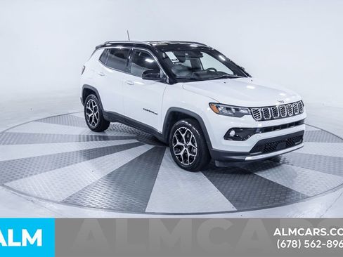 Used 2025 Jeep Compass Limited AWD/4WD image 14
