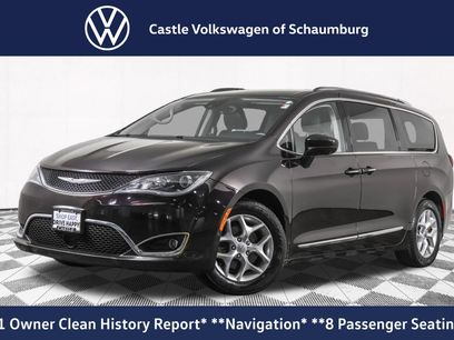 Used 2017 Chrysler Pacifica Touring-L Plus w/ Advanced Safetytec Group