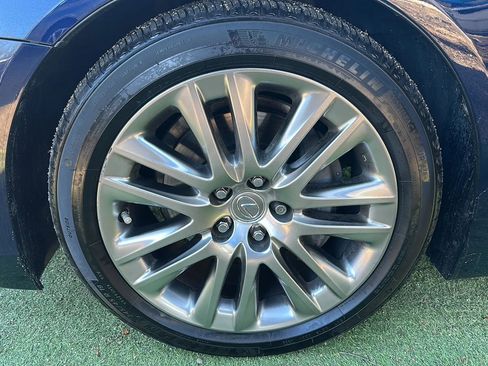 Used 2013 Lexus LS 460 image 53