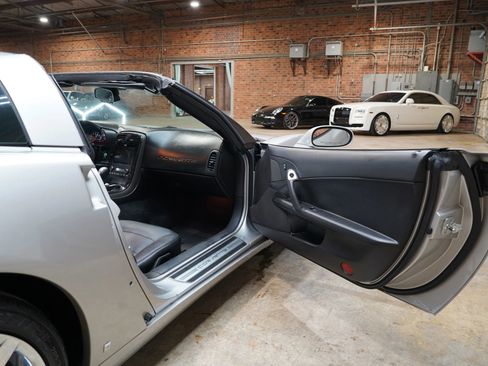 Used 2008 Chevrolet Corvette Coupe image 48