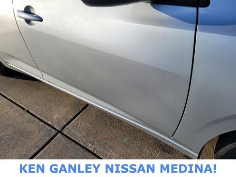 Used 2023 Nissan Sentra SV image 13