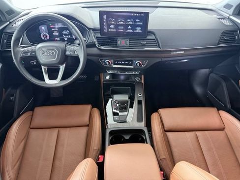Certified 2023 Audi Q5 2.0T Premium Plus w/ Premium Plus Package AWD/4WD image 16