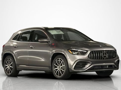New 2026 Mercedes-Benz GLA 35 AMG 4MATIC image 7