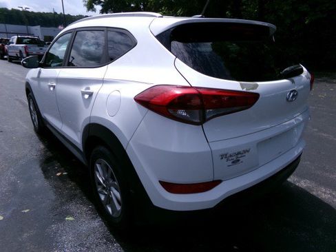Used 2017 Hyundai Tucson SE w/ SE Popular Package 02 AWD/4WD image 7