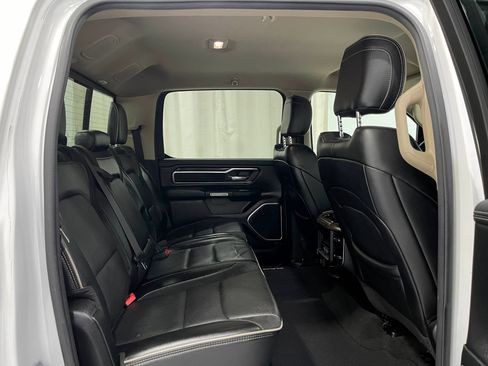 Used 2020 RAM 1500 Laramie AWD/4WD image 30