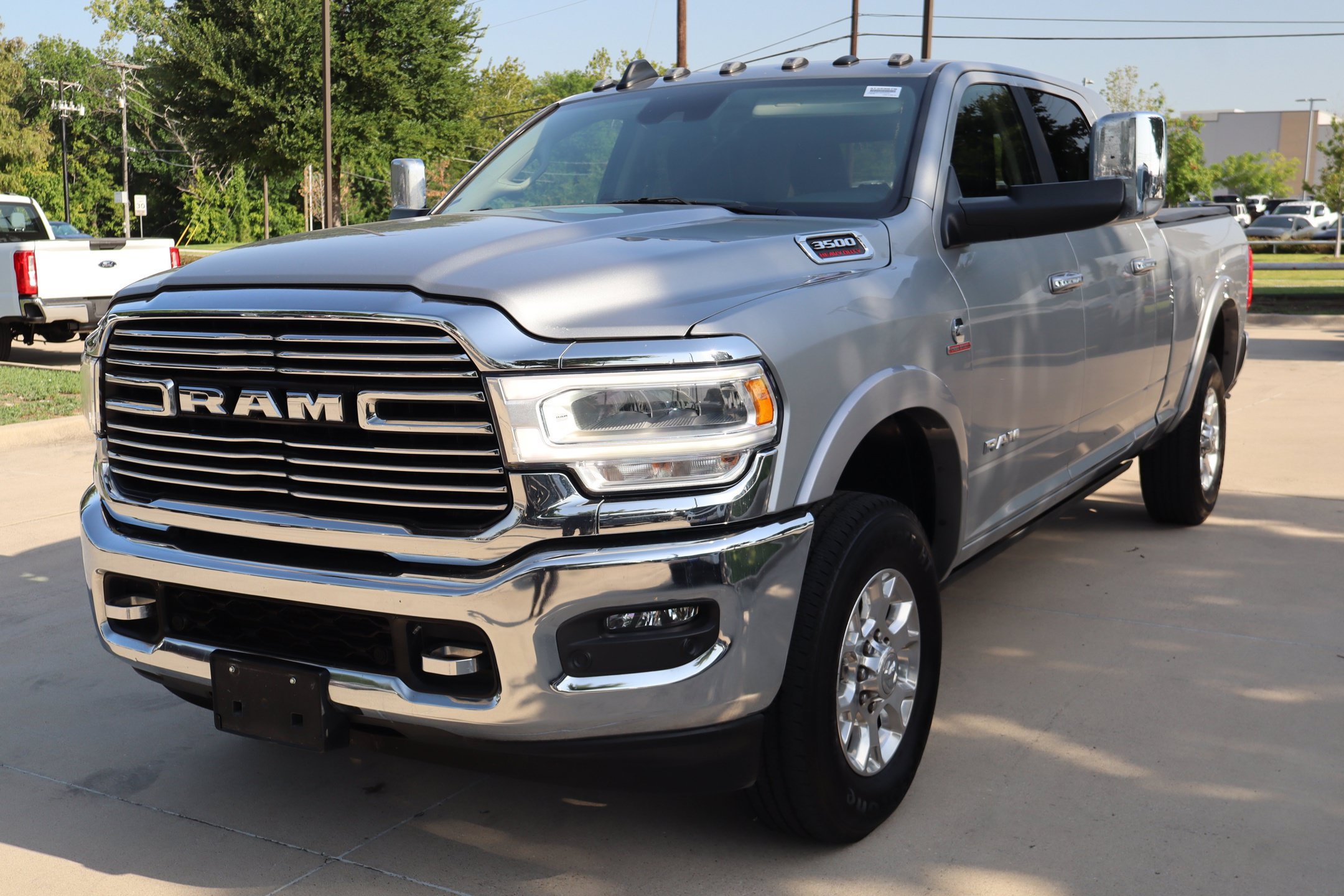 Used 2022 RAM 3500 Laramie AWD/4WD image 9