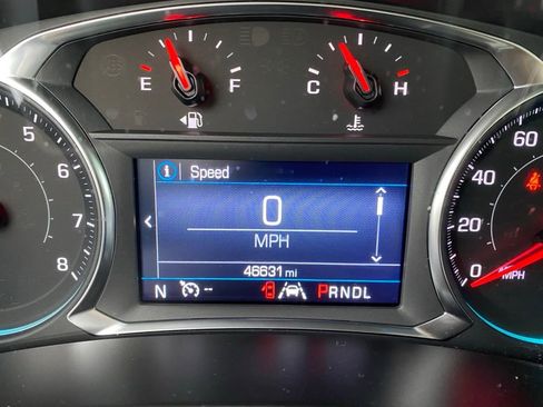 Used 2024 Chevrolet Equinox LS w/ LS Convenience Package image 12