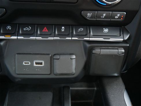 Used 2019 Chevrolet Silverado 1500 High Country w/ Safety Package II image 23