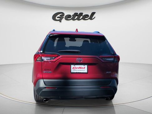 Certified 2022 Toyota RAV4 XLE Premium image 5