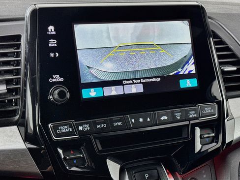 Certified 2023 Honda Odyssey Sport image 13