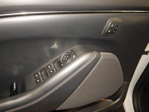 Used 2021 Ford Mustang Mach-E Select w/ Comfort/Technology Package image 15