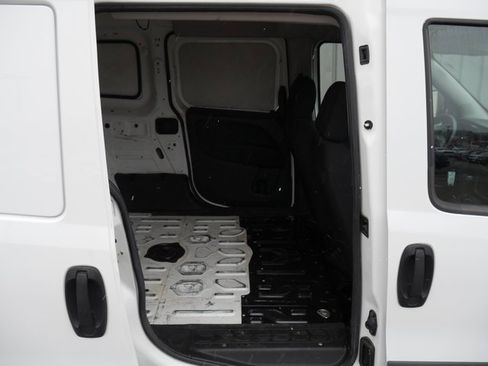 Used 2019 RAM ProMaster City Tradesman image 24