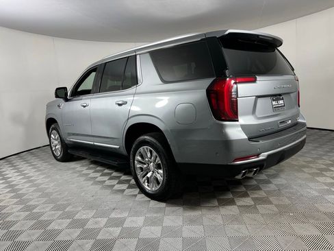 Used 2025 GMC Yukon Denali image 9