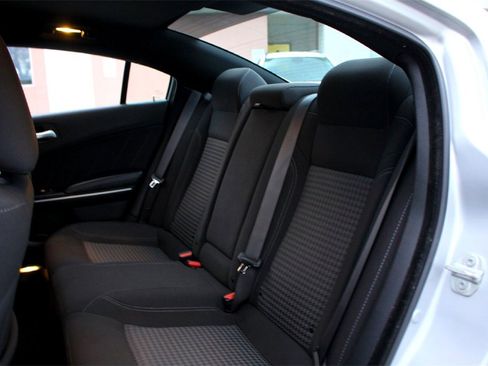 Used 2023 Dodge Charger SXT image 28