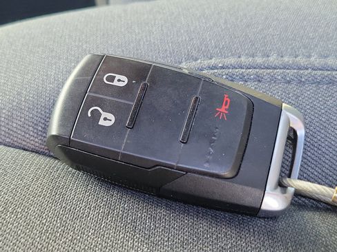 Used 2024 RAM 2500 Big Horn image 29