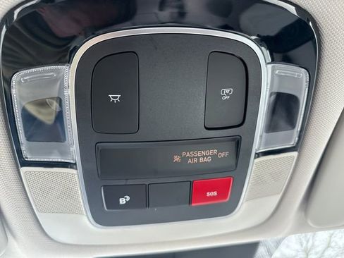 Certified 2025 Hyundai Tucson SE AWD/4WD image 34