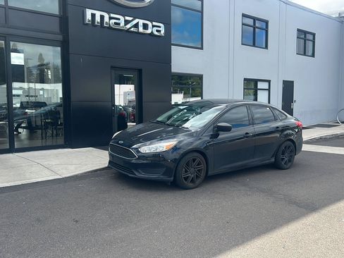 Used 2017 Ford Focus S FWD image 1