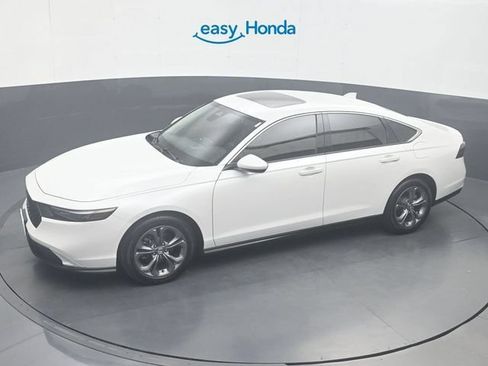 Used 2024 Honda Accord EX image 22